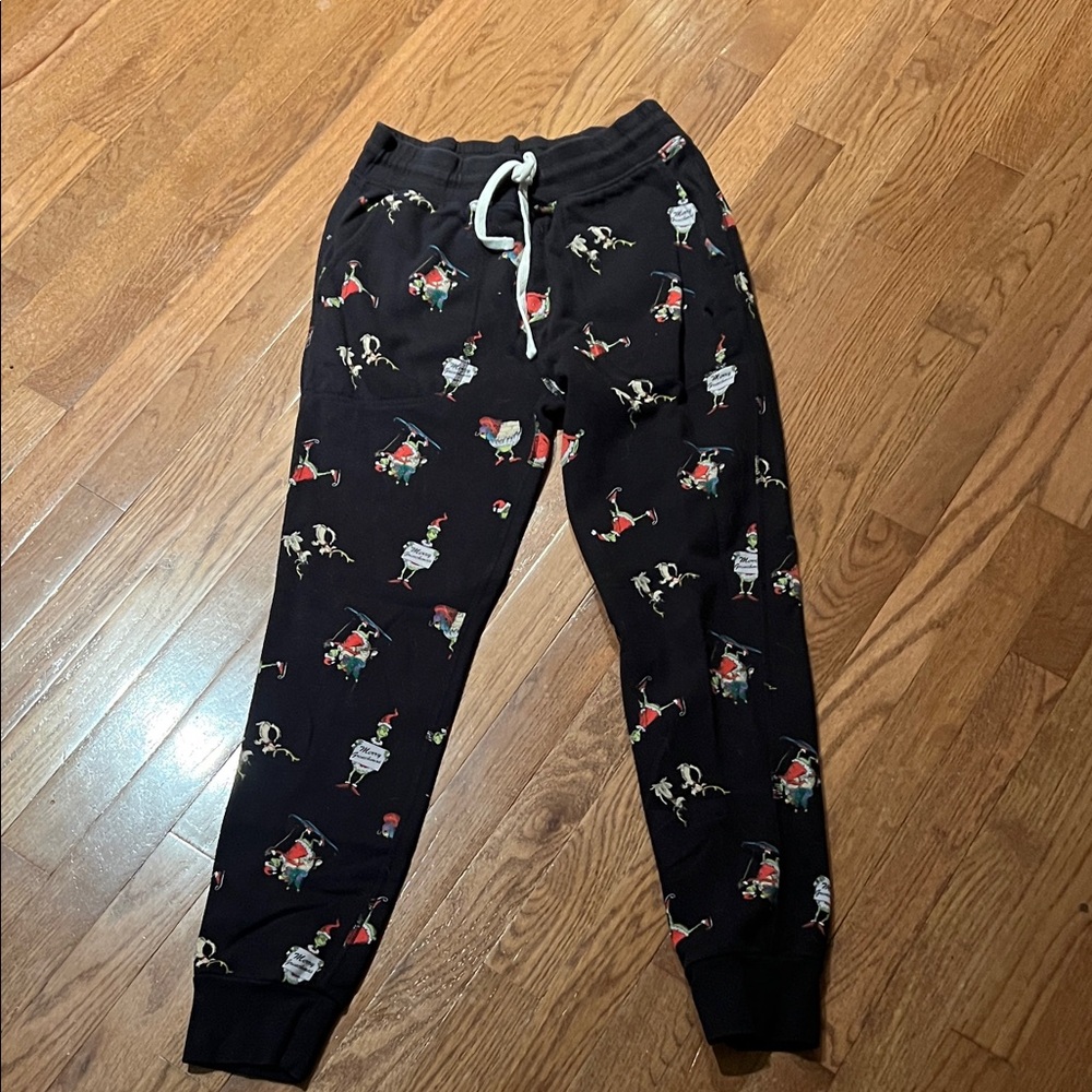 American Eagle Grinch pants men’s small